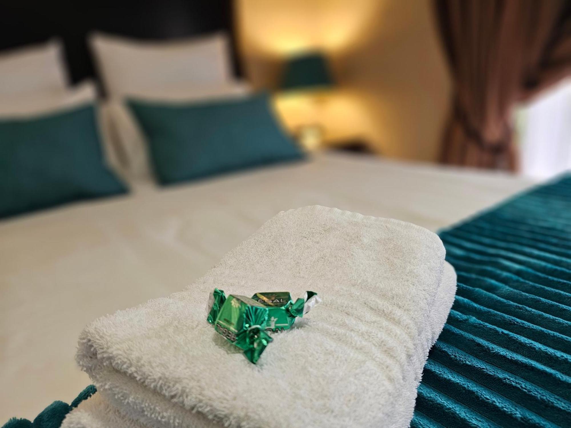Bettie'S Luxury Lodge Kroonstad Buitenkant foto