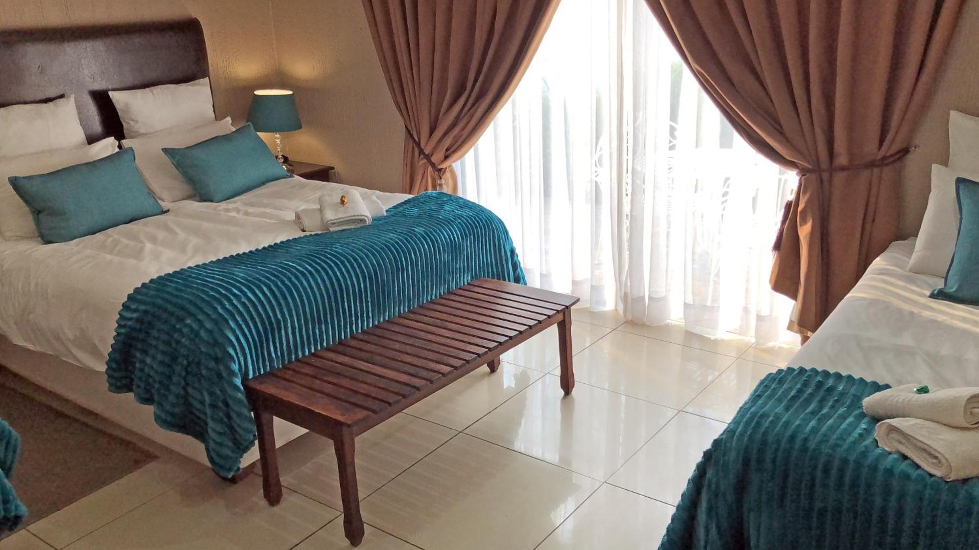 Bettie'S Luxury Lodge Kroonstad Buitenkant foto
